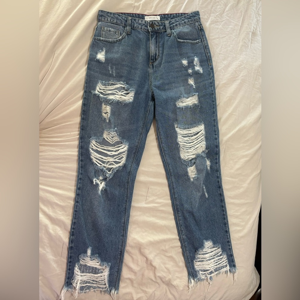 Cello Mom / Boyfriend Distressed Jeans